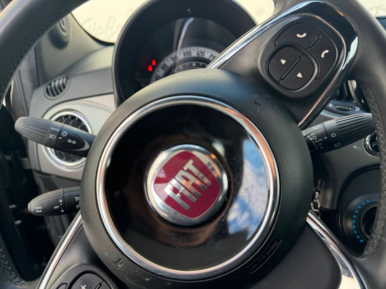 Fiat 500 1.0 70cv Hybrid Club CarPlay