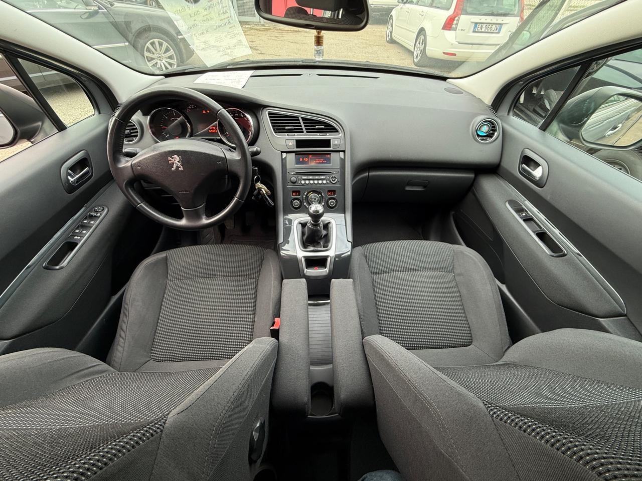 Peugeot 5008 7POSTI 1.6HDi 115CV 159.000KM OK NEOPATENTATI