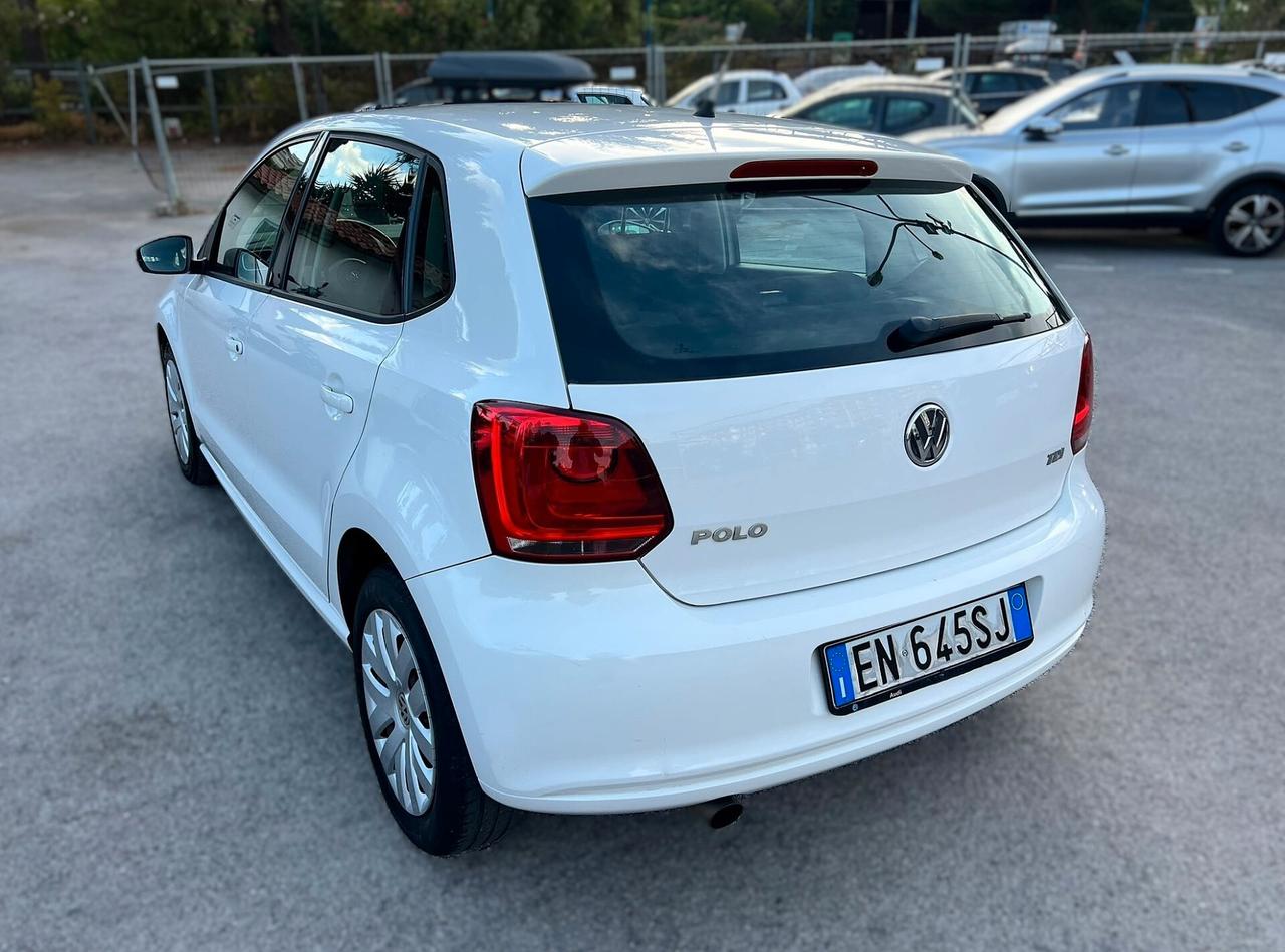 VOLKSWAGEN POLO 1.6 TDI 5P R-Line - 2012
