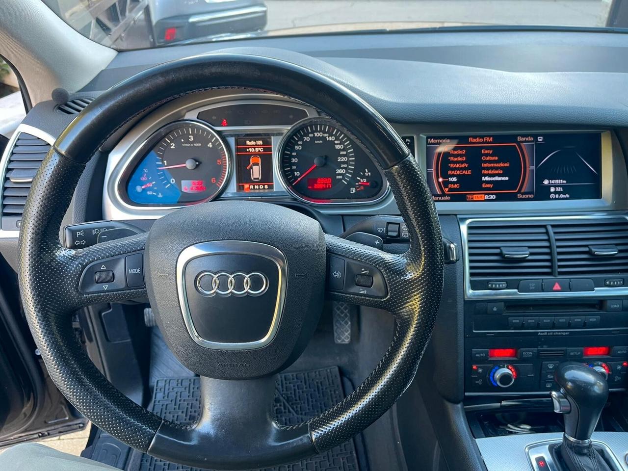 Audi Q7 3.0 V6 TDI 233CV AUTOCARRO