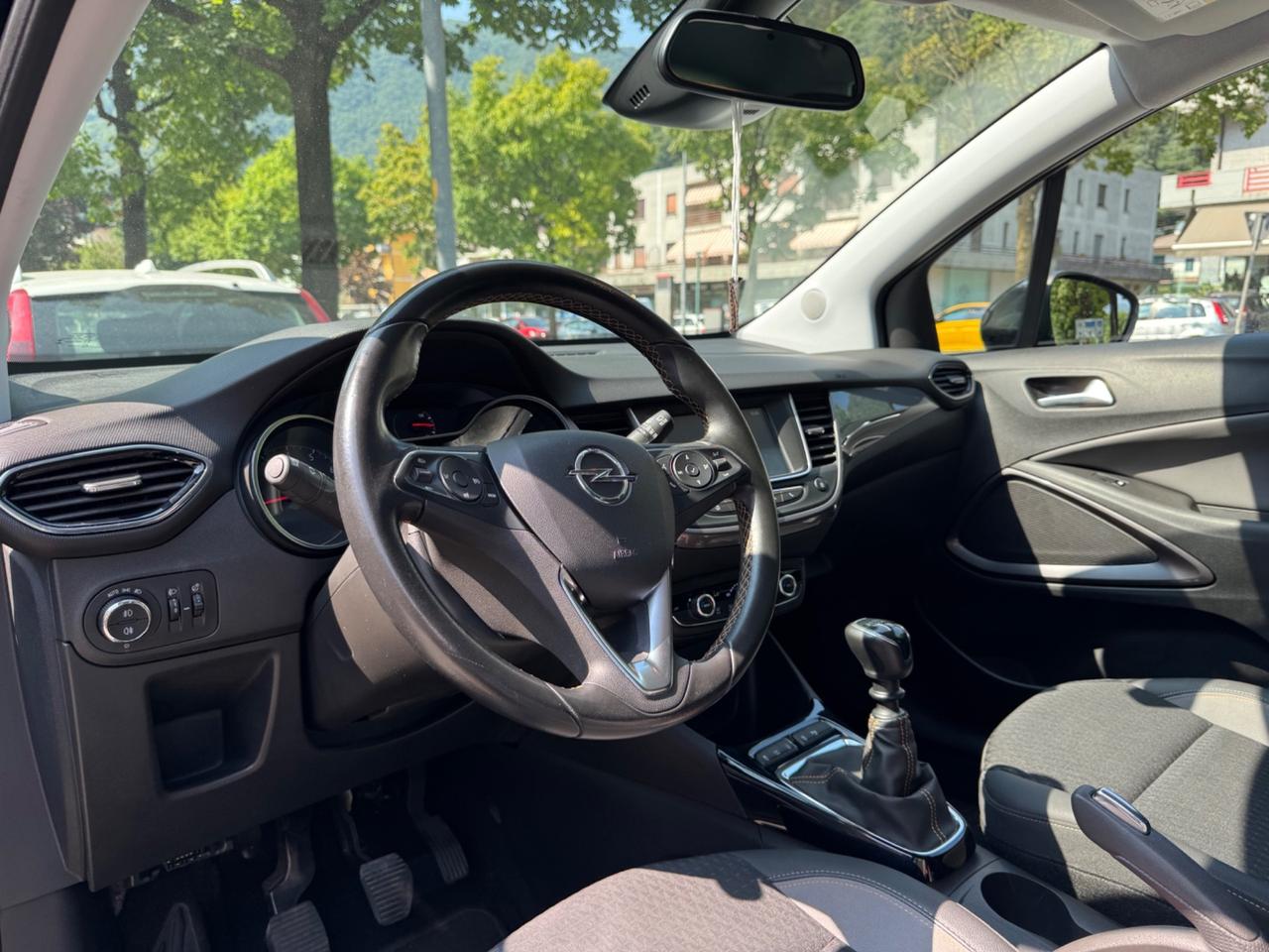 Opel Crossland X TAGLIANDTA - CON SOLI 63.000KM