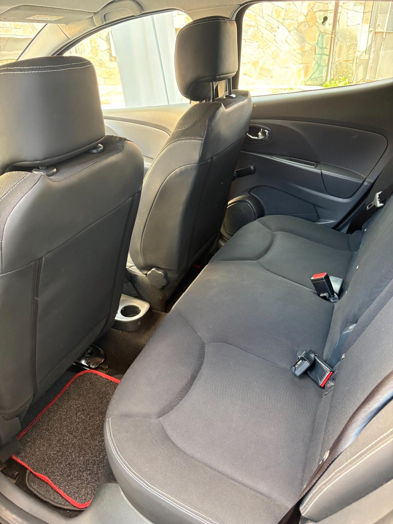 Renault Clio 1.2 16V 5 porte Live!