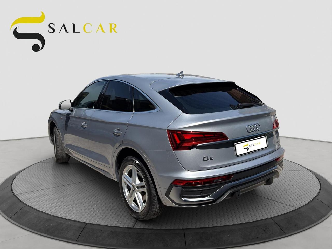 Audi Q5 Sportback 40 2.0 tdi 204cv mhev S-Line Plus quattro s-tronic 2021