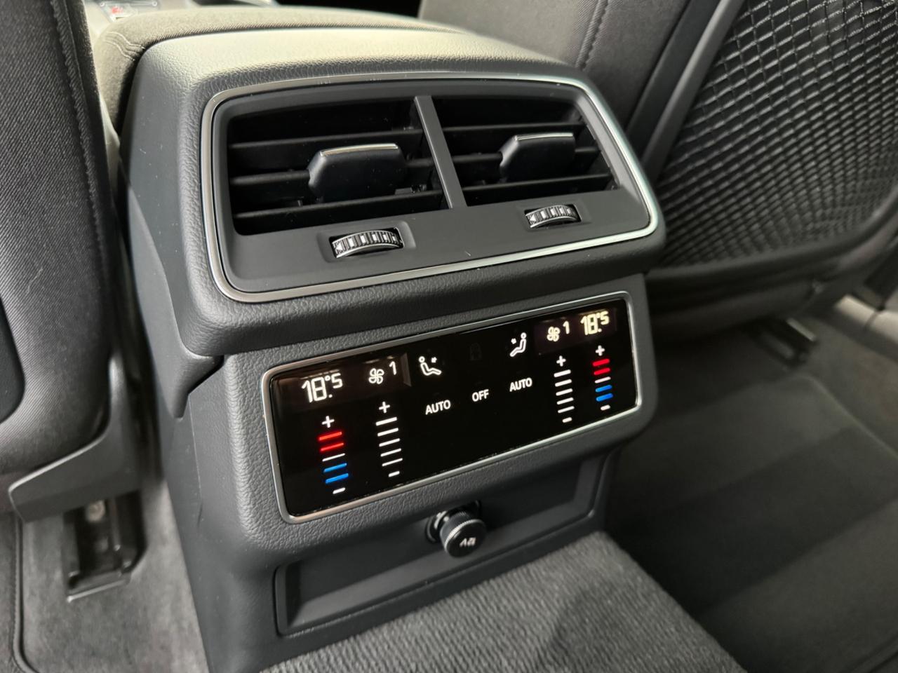 Audi A6 40 2.0 TDI quattro ultra S tronic Sport Design