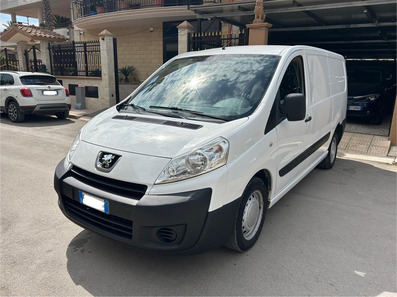 Peugeot Expert 2.0 HDi 125CV FAP PL-TA 12Q Furgone