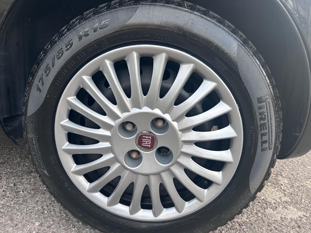 Fiat Grande Punto 1.3 MJT 75 CV 5 porte Dynamic