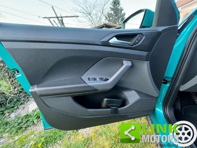 VOLKSWAGEN T-Cross 1.0 TSI Urban