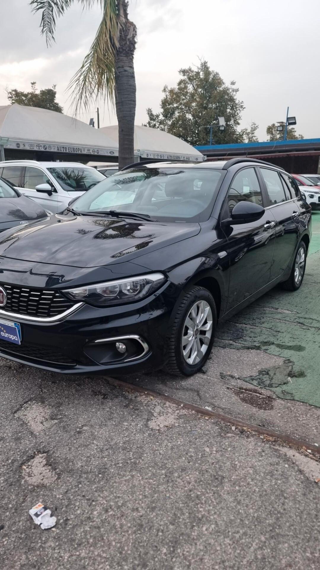 Fiat Tipo 1.6 Mjt S&S DCT SW Lounge 2020