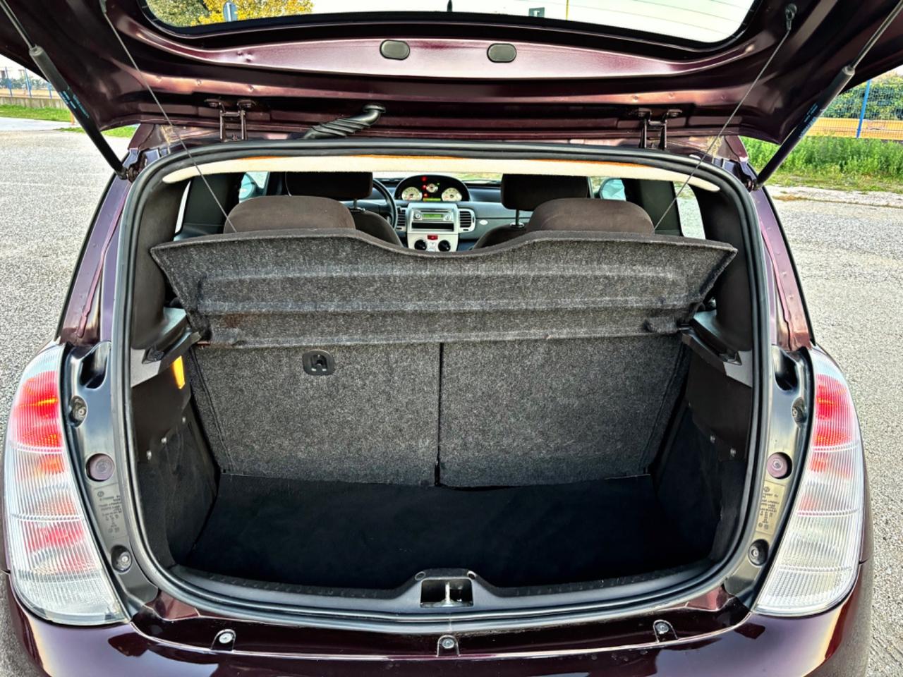 Lancia Ypsilon 1.3 MJT 90 CV Platino