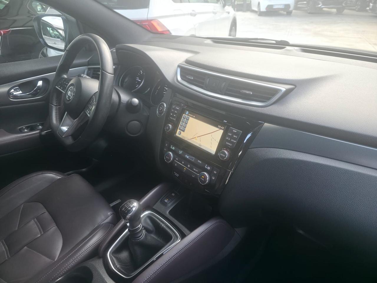 Nissan Qashqai 1.6 dCi 4WD Tekna