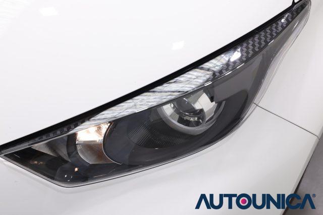 TOYOTA Yaris 1.5 130 HYBRID 5 PORTE ACTIVE NEOPATENTATI