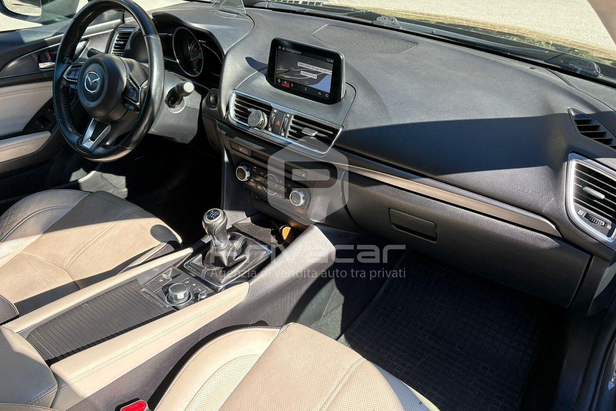 MAZDA Mazda3 1.5 Skyactiv-D Exceed