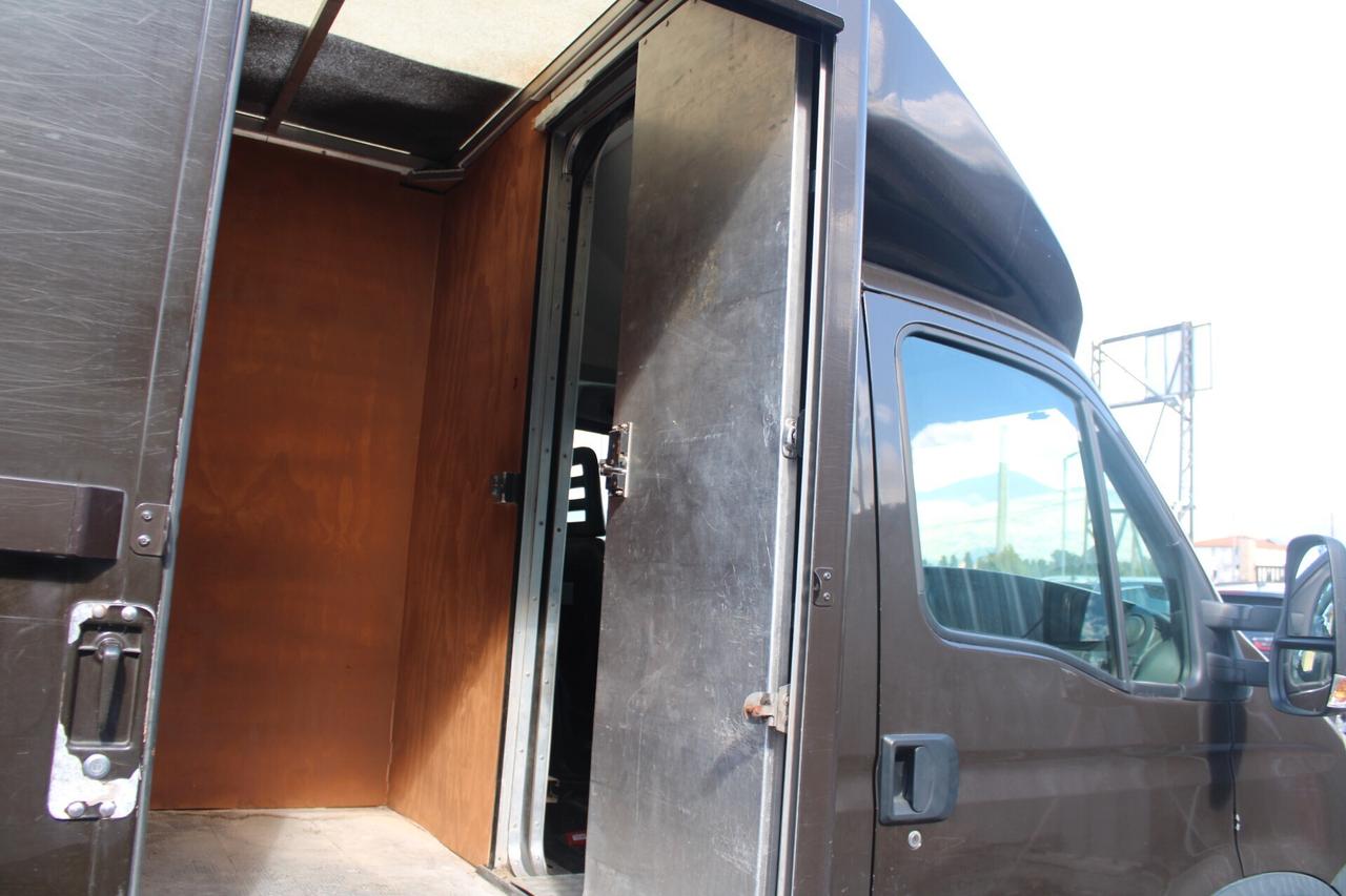Iveco Daily 35C17LV BTor 3.0 HPT PL-TM-RG Furgone trasporto cavalli