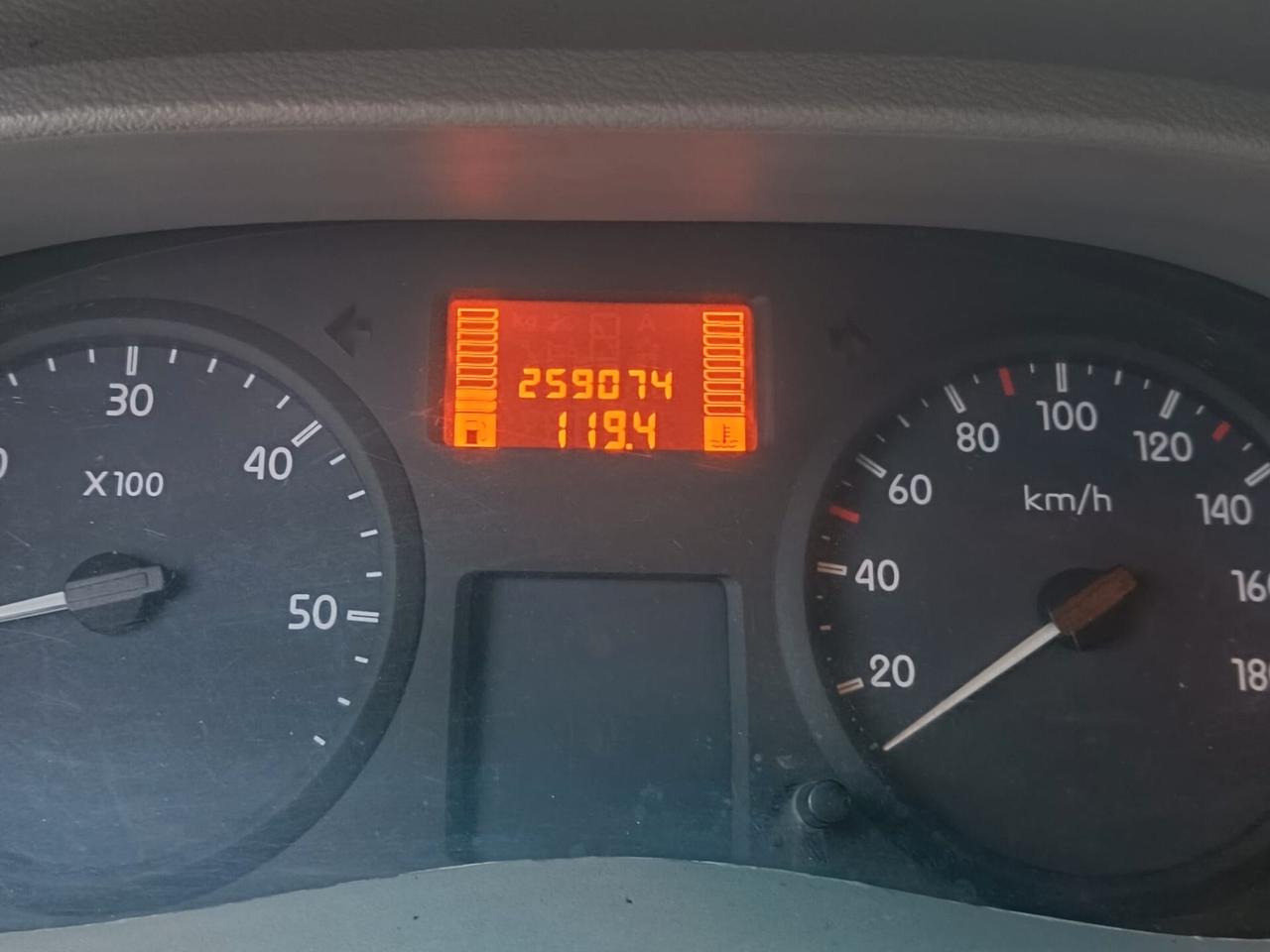 NISSAN INTERSTAR 2.5 CDI - 2006