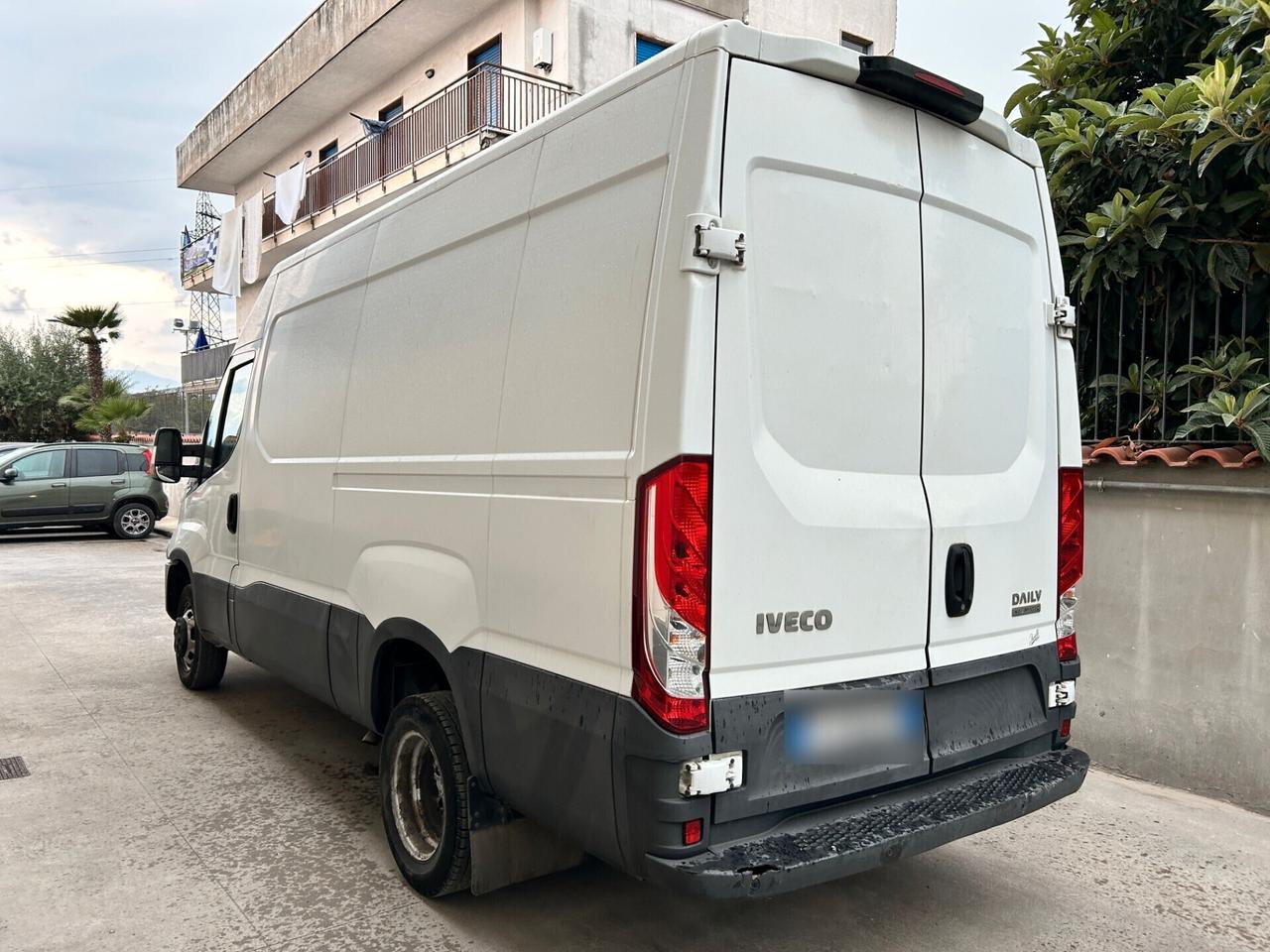 Iveco Daily 35C12 2.3 HPT Hi-Matic Automatico - 2017