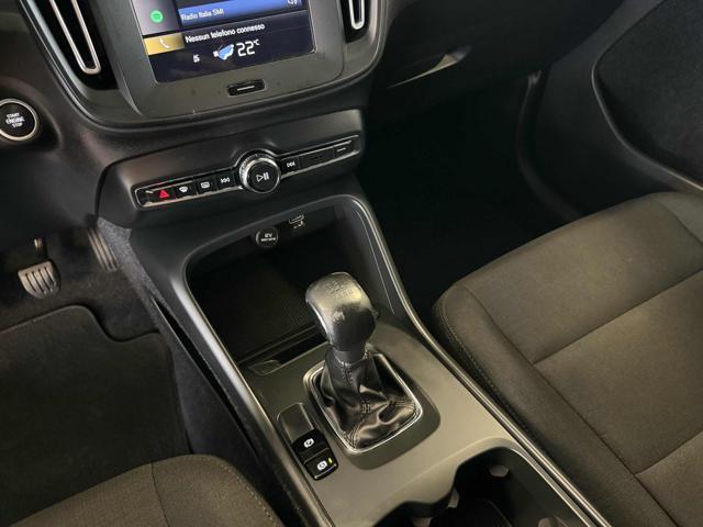 VOLVO XC40 D3 Business