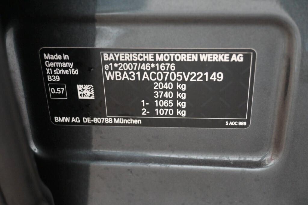 BMW X1 16D 115CV STEPTRONIC S-DRIVE BUSINESS ADVANTAGE ( CRUISE - NAVI - PDC )