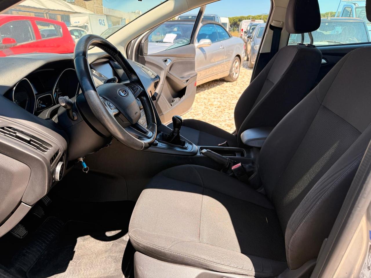 Ford Focus 1.6 120 CV GPL Titanium