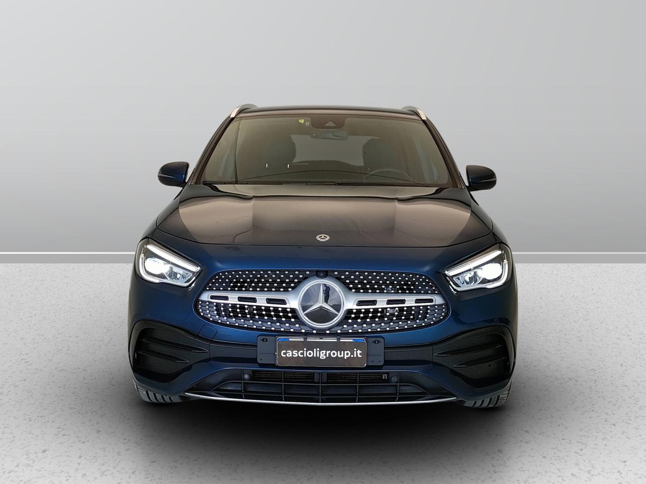 Mercedes-Benz GLA-H247 2020 - GLA 200 d Premium 4matic auto