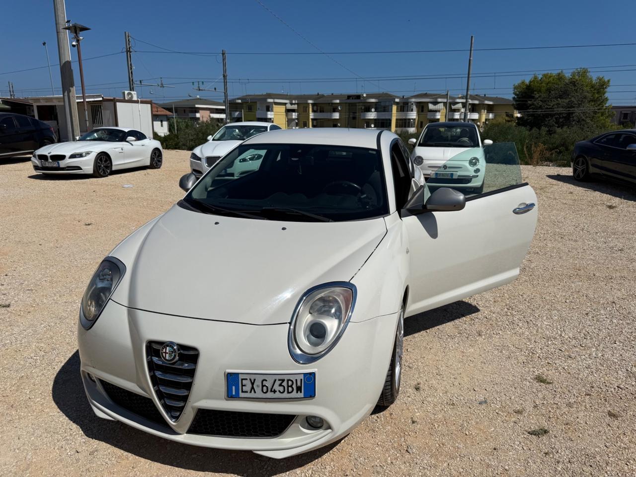 Alfa MiTo 1.3 JTDm-2 95 CV 3.499€ PERMUTE