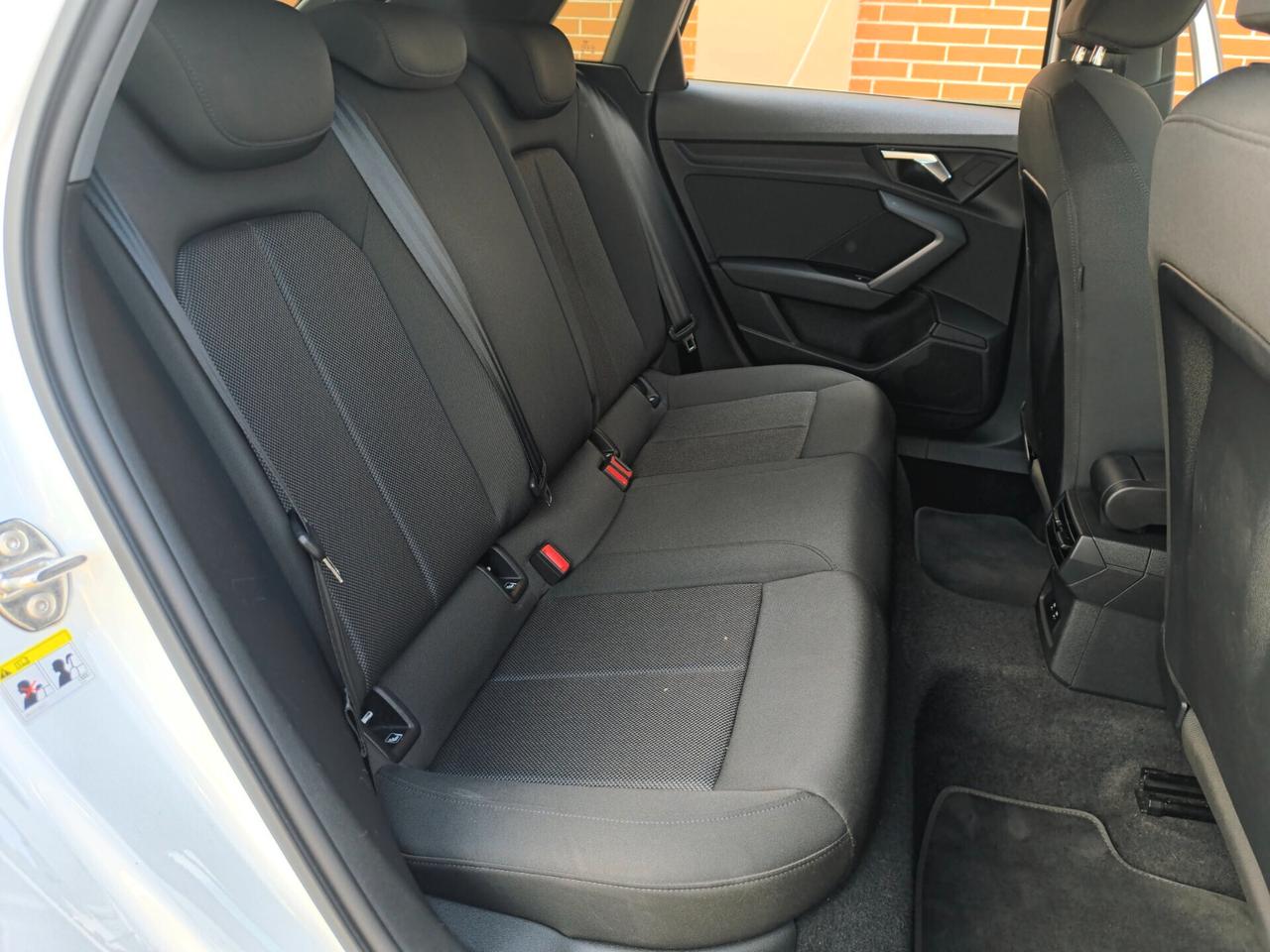 AUDI A3 35 S-LINE 2.0 TDI 150cv 11/2022 COCKPIT/LED/NAV