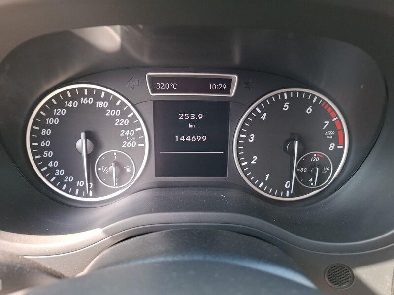 Mercedes-Benz Classe B B 180 BlueEFFICIENCY Executive
