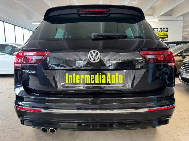 VOLKSWAGEN Tiguan 1.6 TDI BlueMotion Technology R-Line