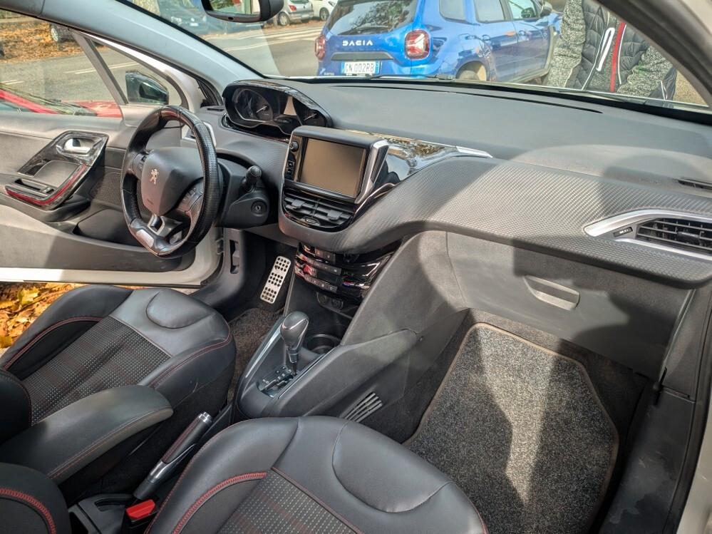 Peugeot 208 1.2 Turbo GT Line AUTOMATICA