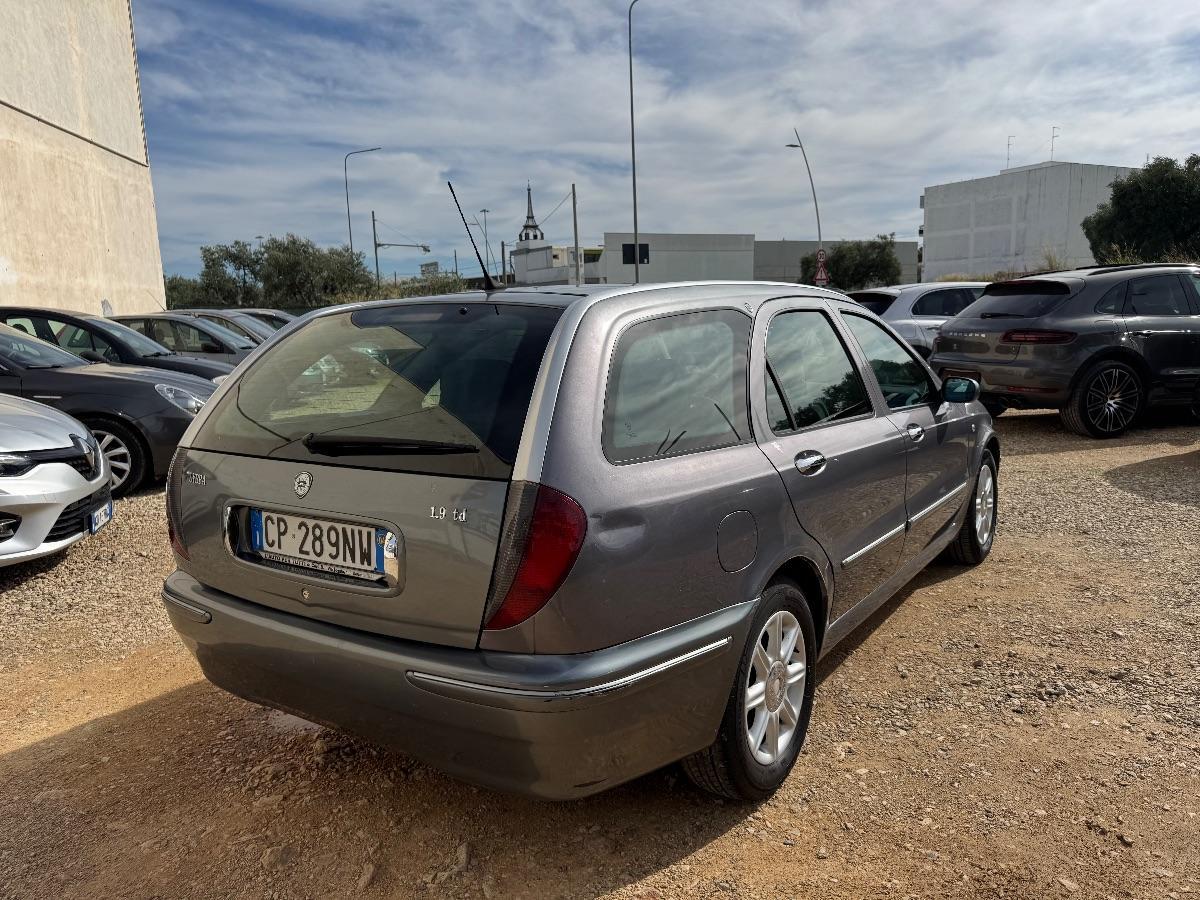 LANCIA - Lybra - JTD S.W. Emblema NAVI/ CLIMA AUTOMATICO/ BLOCHSHAFT