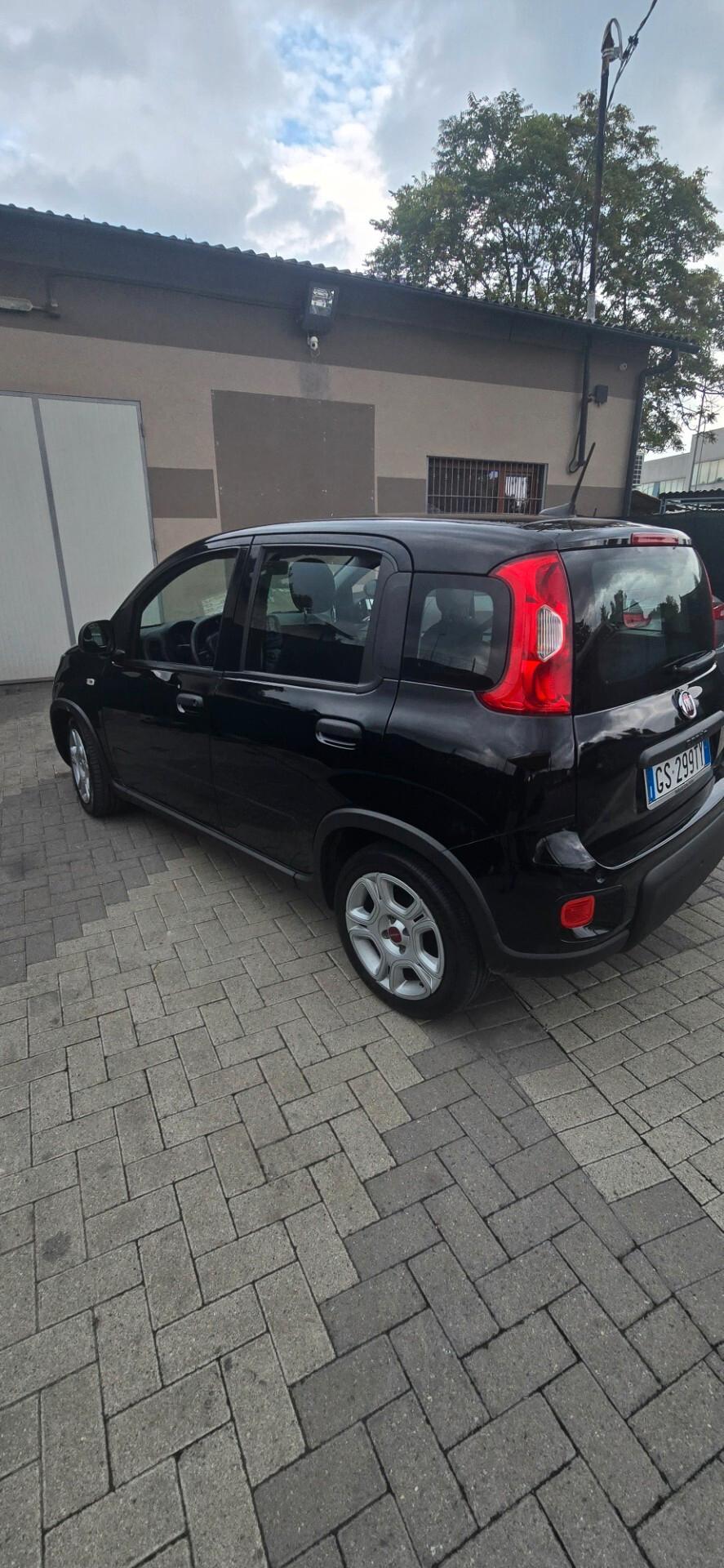 Fiat Panda 1.0 FireFly S&S Hybrid City Cross