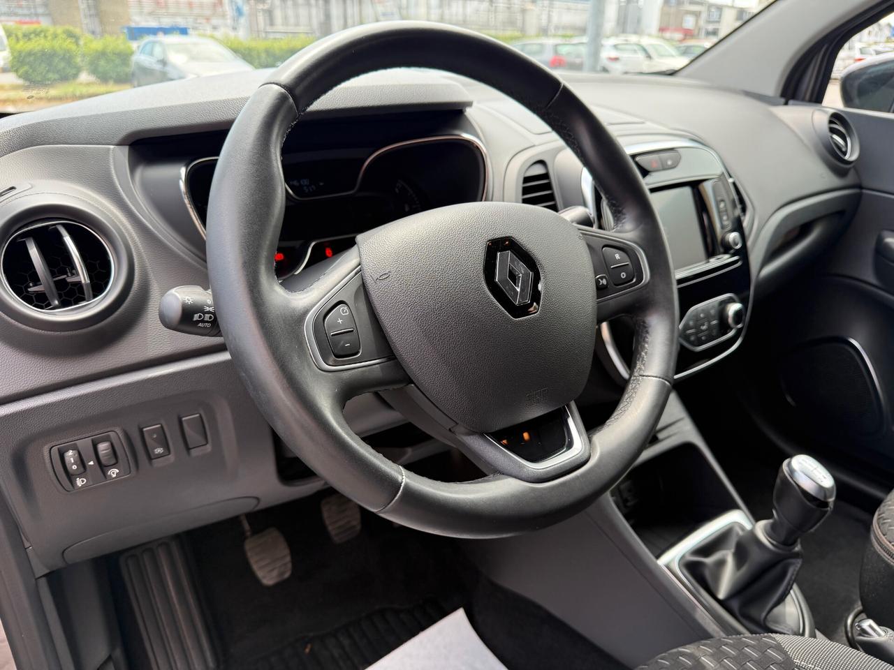 Renault Captur dCi 90 CV Energy Intens, EURO 6B, OK NEOPATENTATI