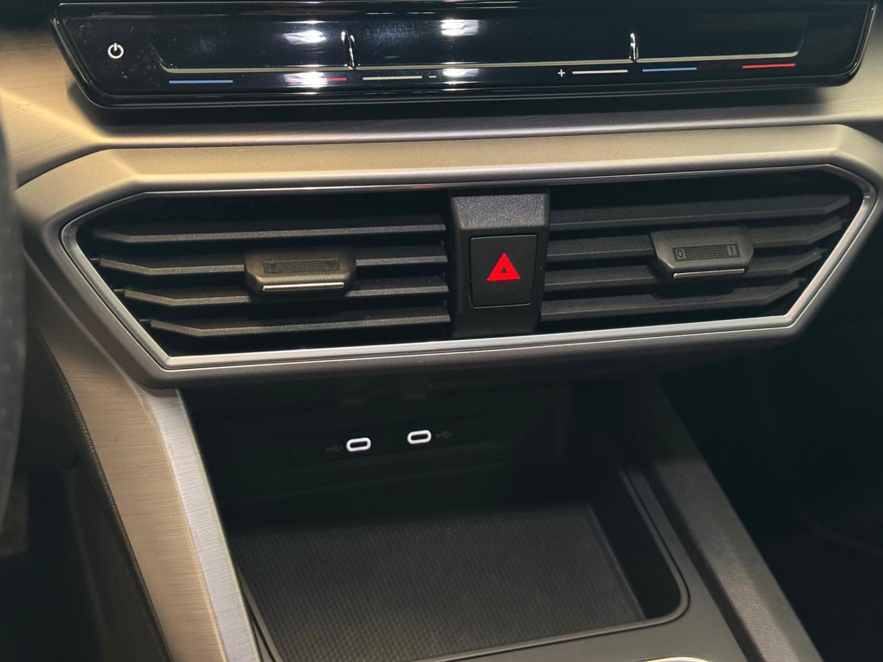 SEAT LEON FR 1.4cc 150CV PLUG-IN DSG *IVA*