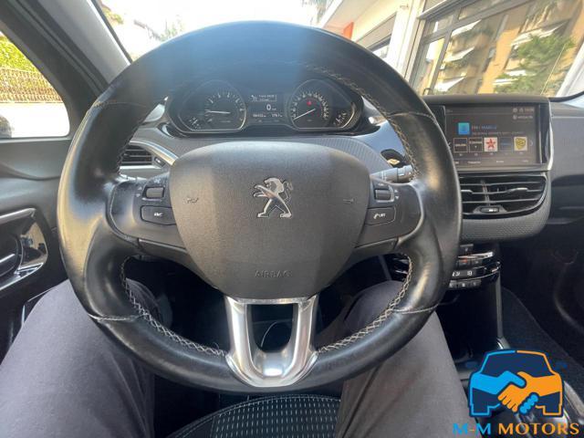 PEUGEOT 208 1° Allure ?neo patentati ?
