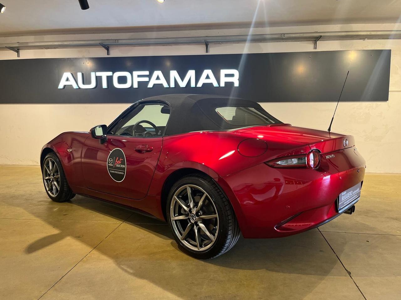Mazda MX-5 2.0L Skyactiv-G RF Exclusive-Line