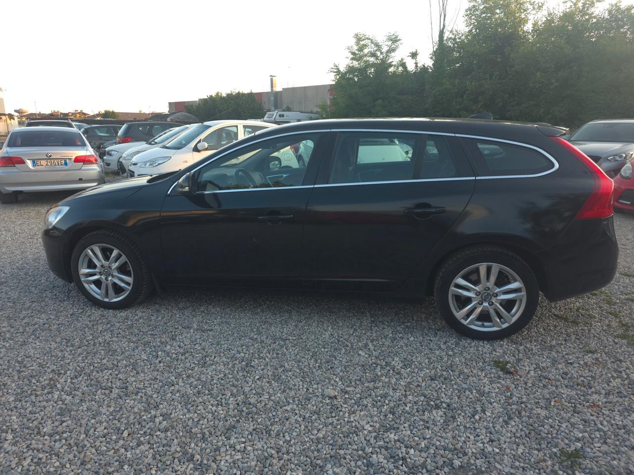 Volvo V60 D3 Geartronic Summum
