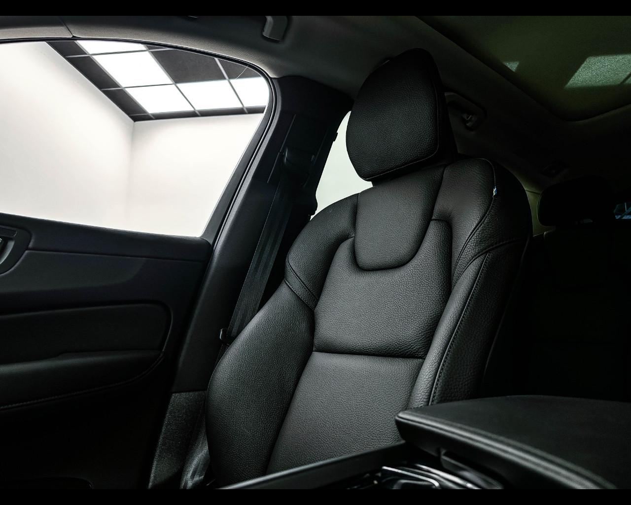 VOLVO N.XC60 Plus Dark T6 AWD AUT