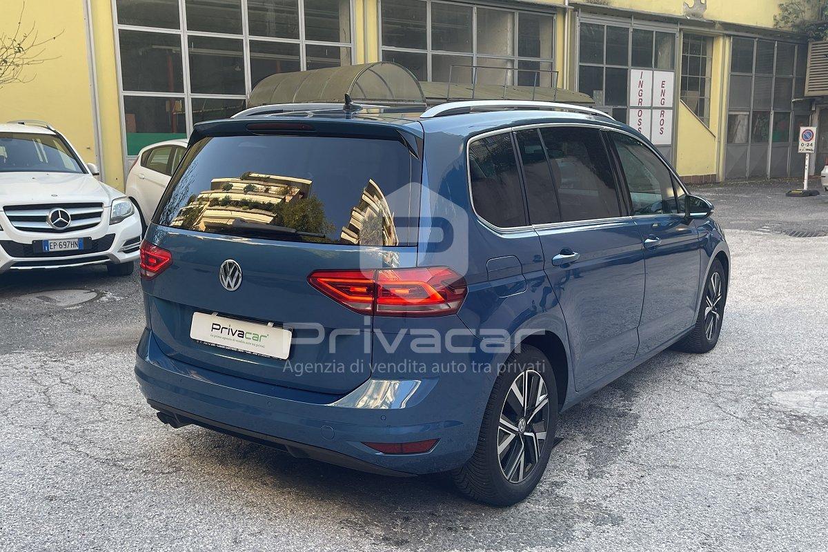 VOLKSWAGEN Touran 2.0 TDI 150 CV SCR DSG Executive BlueMotion Tech.