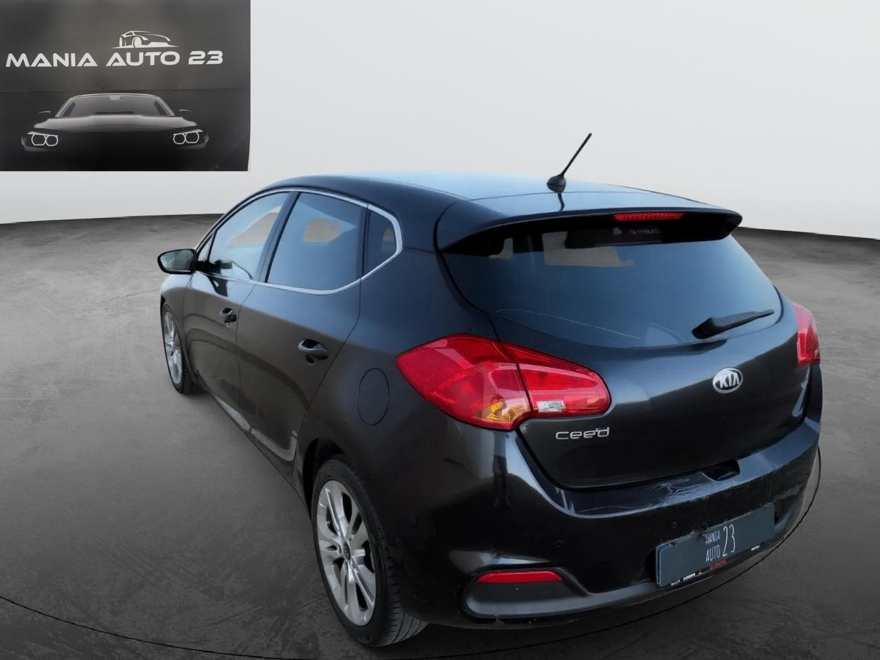 KIA ceed II 2013 1.6 crdi Platinum 128cv*PELLE*SEDILI RISCALDABILI*