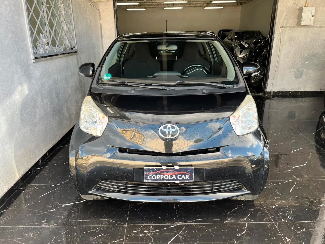 Toyota iQ 1.0