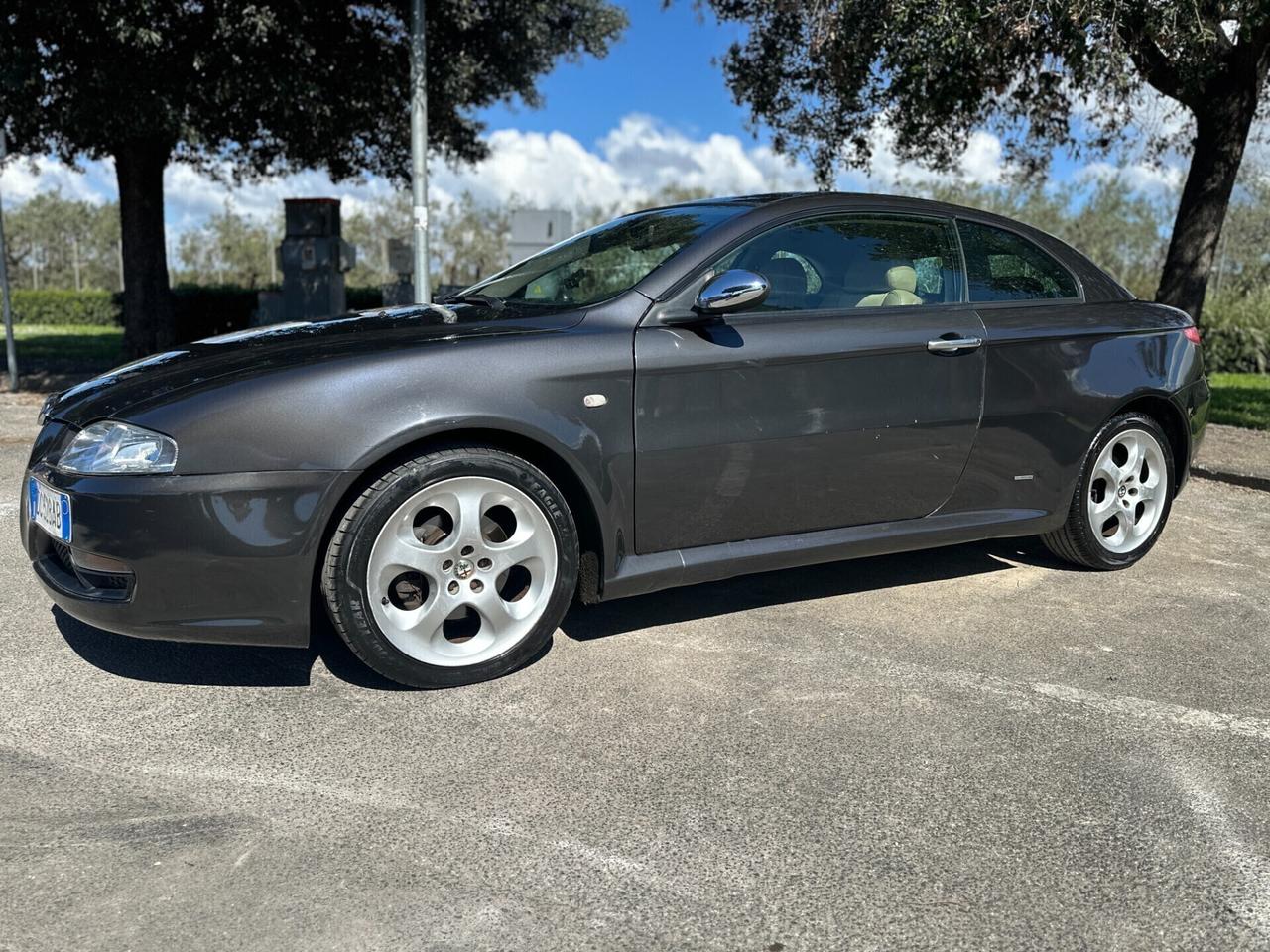 Alfa Romeo GT 1.9 MJT 150cv Luxury Tagliandata
