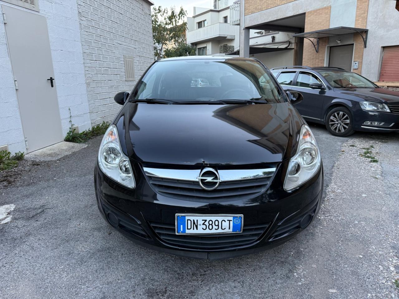 Opel Corsa 1.0 3 porte Enjoy