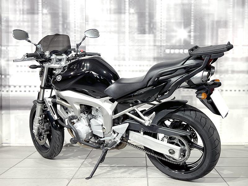 Yamaha FZ6