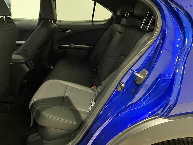 Lexus UX Hybrid Design