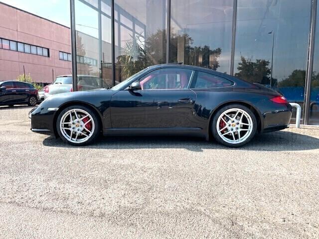 Porsche 911 Carrera 4S Coupé