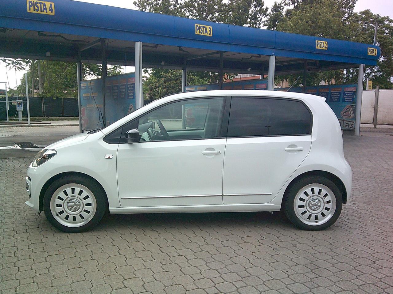 Volkswagen up! 1.0 75 CV 5p. high up!Solo Km 31000*