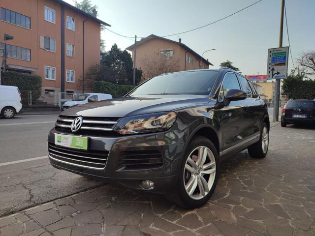 VOLKSWAGEN Touareg executive