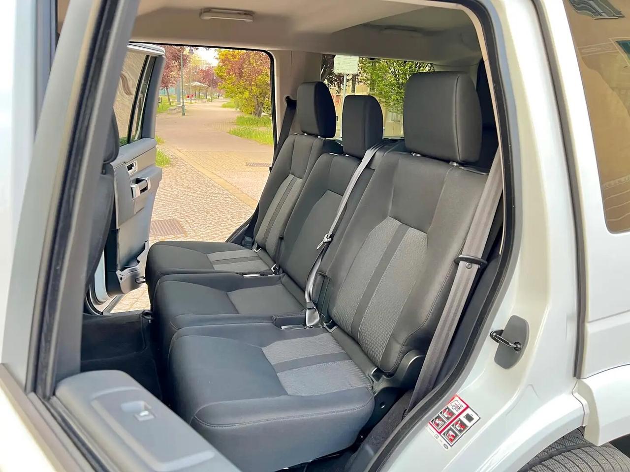 Land Rover Discovery 4 3.0 SDV6 249CV SE