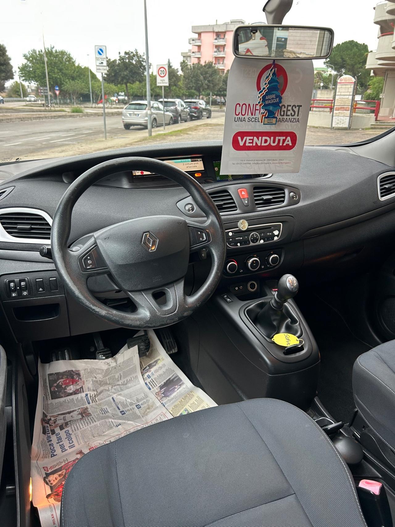 Renault Scenic Scénic X-Mod 1.5 dCi 105CV Confort