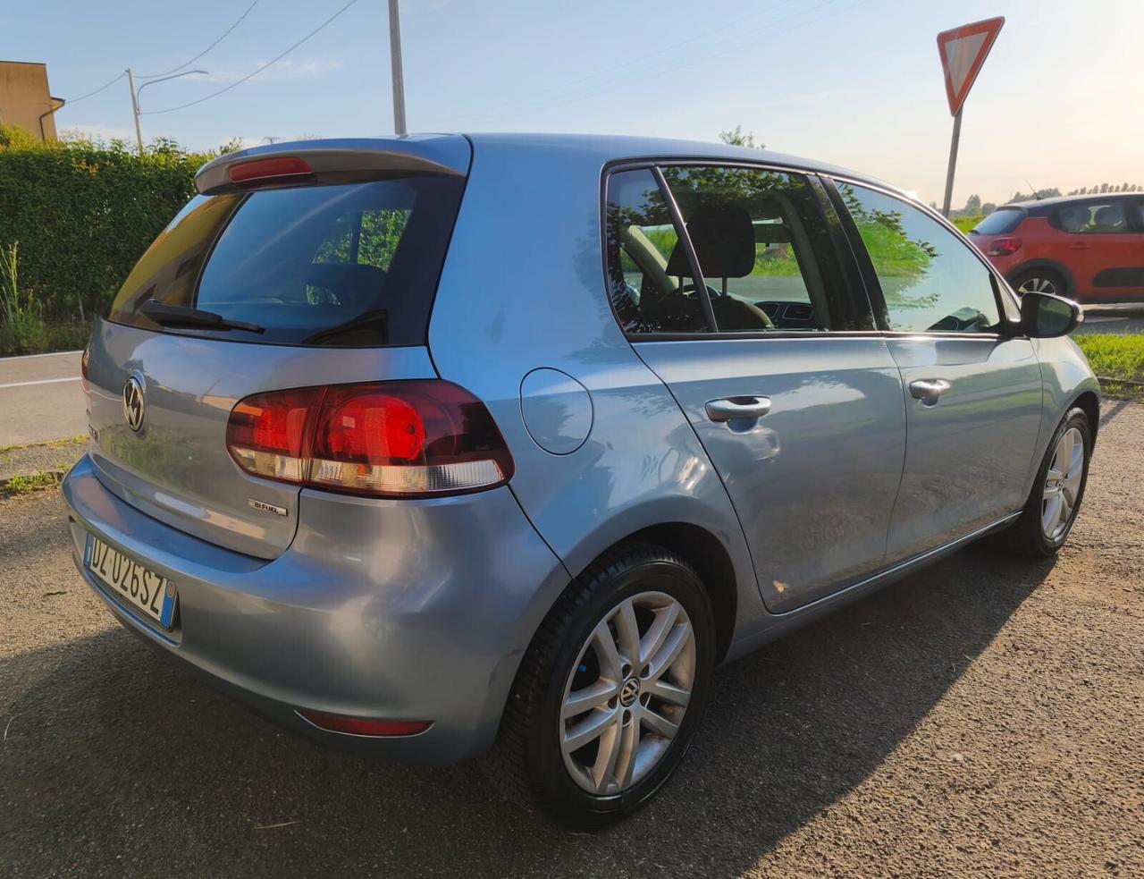 Volkswagen Golf 1.6 5p. Highline BiFuel