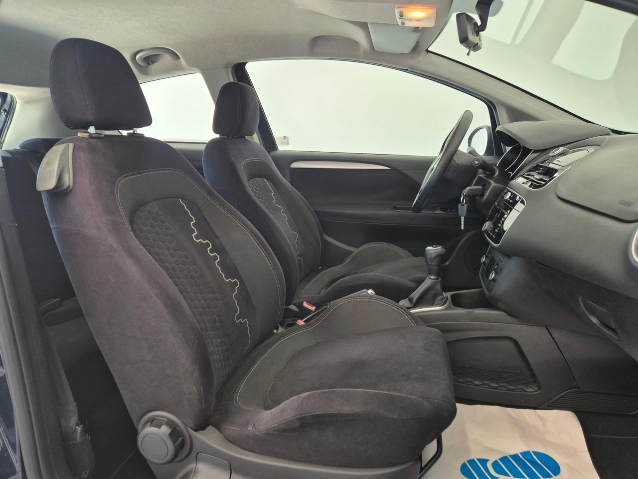 Fiat Punto 1.3 MJT II 75 CV 3 porte Lounge